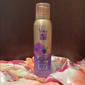 Bath & Body Works Venice Dolce Berry Shimmer Fizz Body Mousse